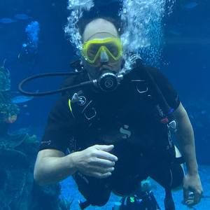 Meet your Posher, Aaron